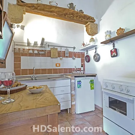 Masseria Macurano B&B 알레사노