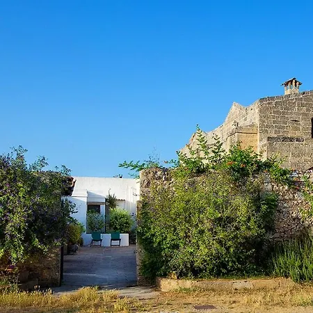 Masseria Macurano B&B 알레사노