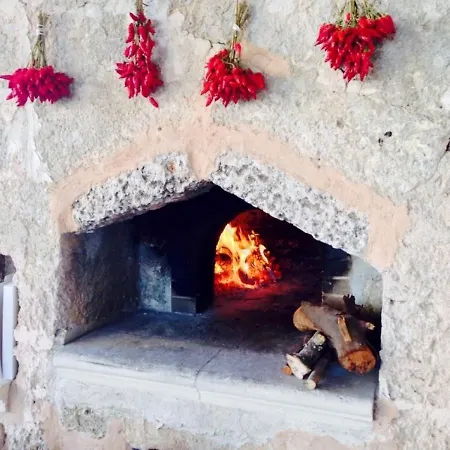 Bed & Breakfast Masseria Macurano *